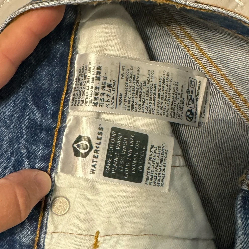 Levi’s 501 shorts - Picture 4 of 7